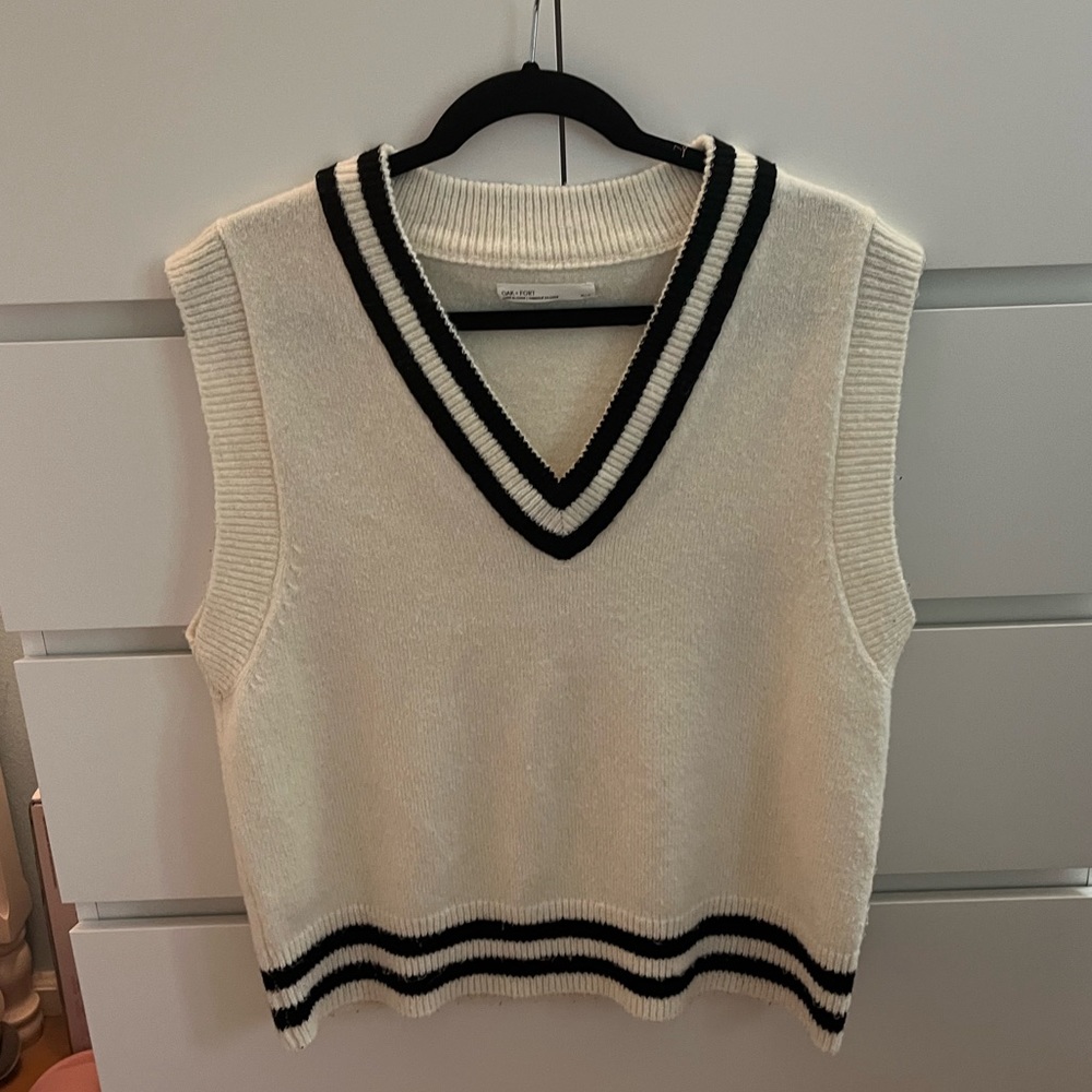 sweater vest